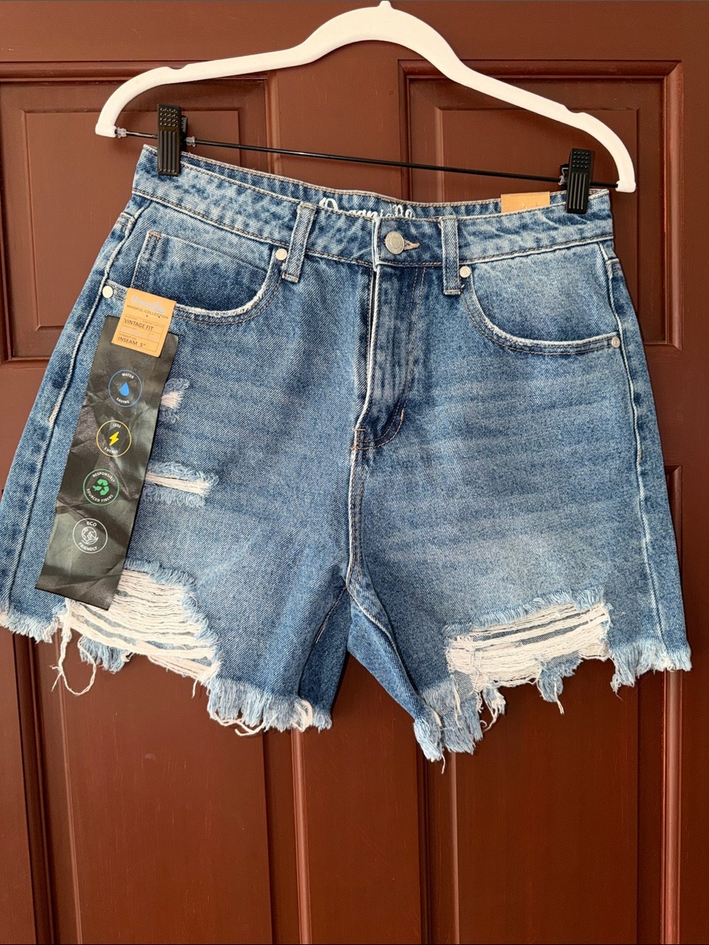 Organic Blue Mindful Collection Distressed Denim Shorts NWT Size 9/29